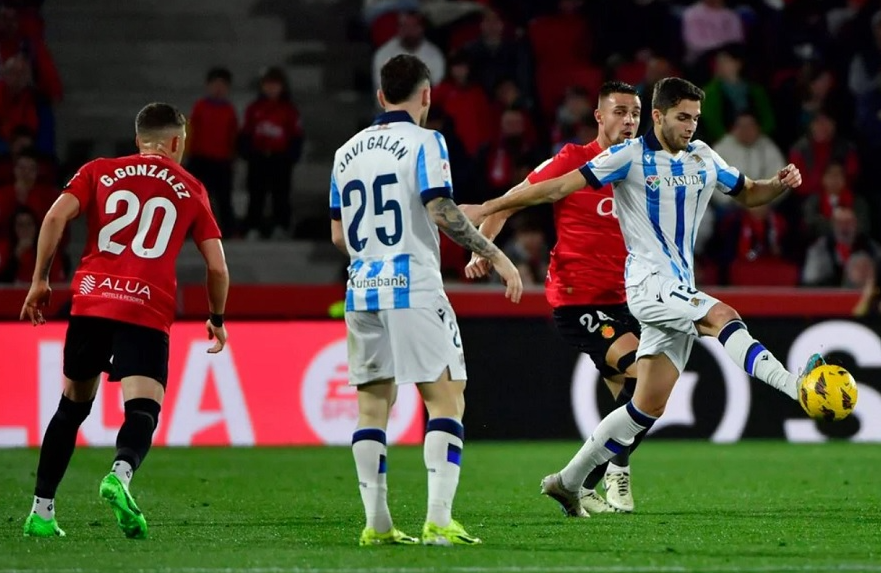 Soi Kèo Trận Villarreal vs Real Sociedad, 21h15 Ngày 20/04 - Ưu Thế Sân Nhà Cho Sociedad? 2 Nhận Định Chuyên Sâu Và Dự Đoán Kết Quả Trận Đấu